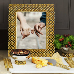 Love Knot Frame